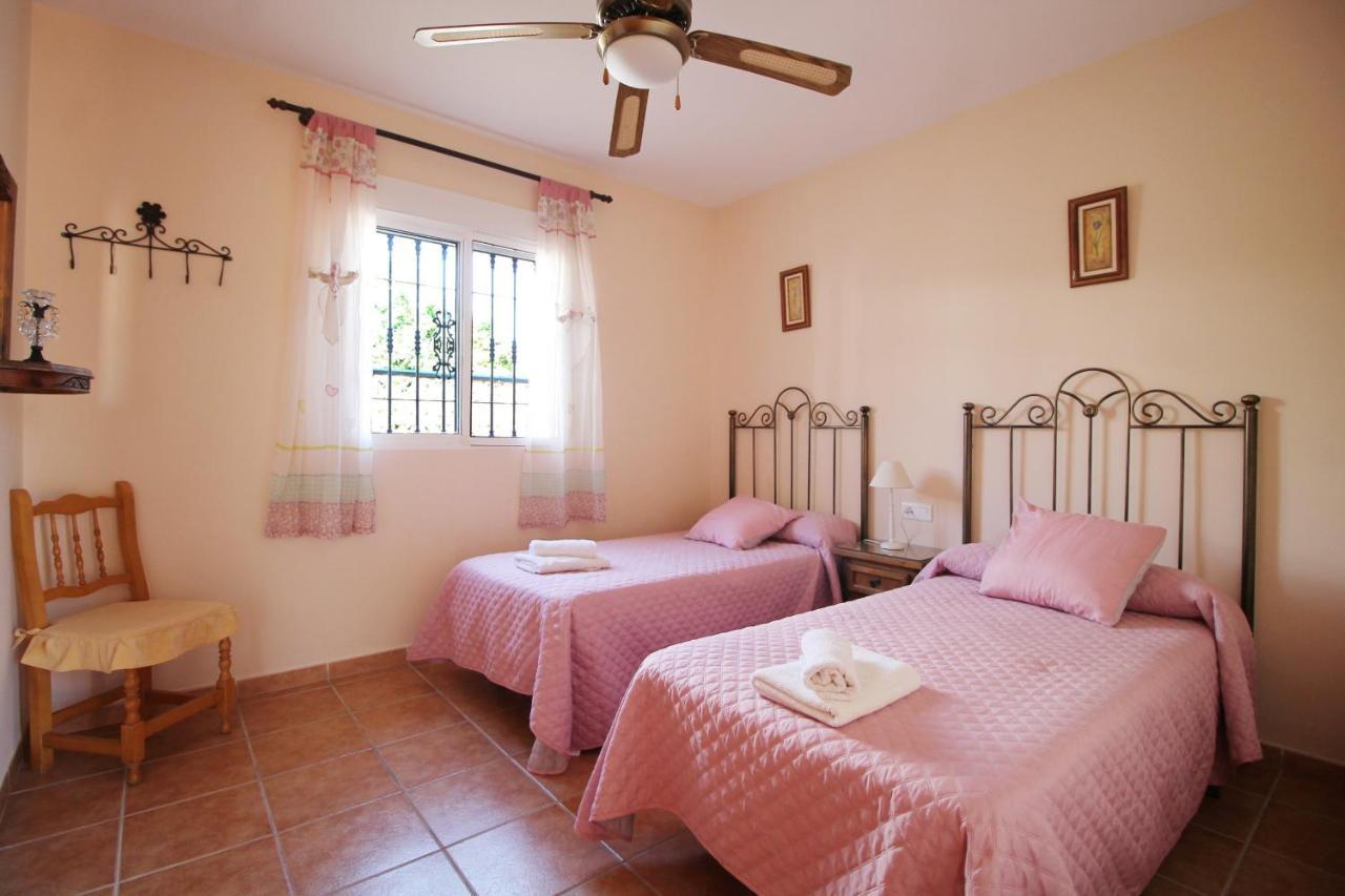 Conchi By Spainsunrentals 1091